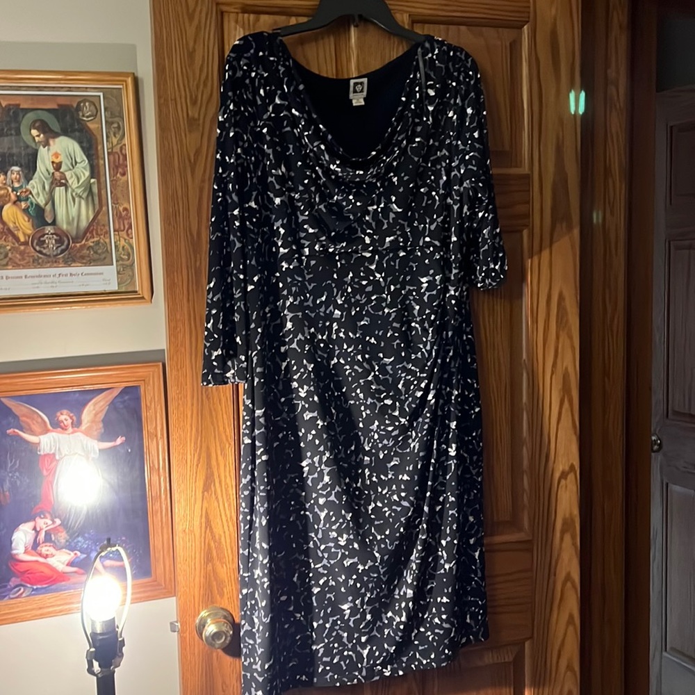 Black, grey and white print dress